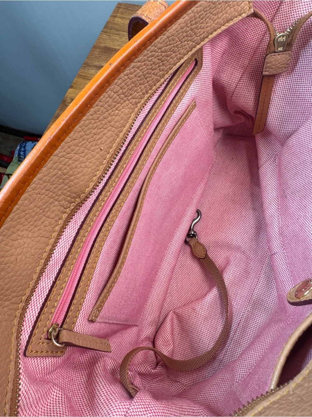 Dooney & Bourke Leather Pebble Tote Pink Lining Extended Shoulder Strap